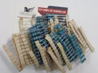 Bịch điện trở tổng hợp 23 loại từ 22ohm - 1M, 2 watt sai số 1%.